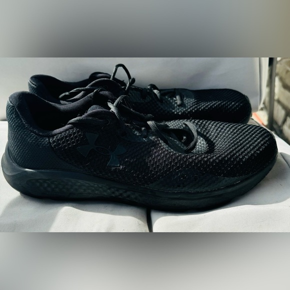 Men’s Under Armour Charged Pursuit Running Shoes Size 12 Black - Picture 2 of 8